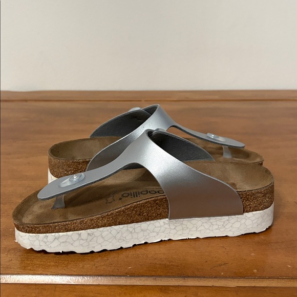 Birkenstock Papillio Gizeh Platform Stylish Silver Women's Sandals Size 8 - Picture 8 of 15